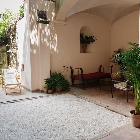 Caces Casa Aguila Casco Antiguo Patio Privado 아파트 외부 사진