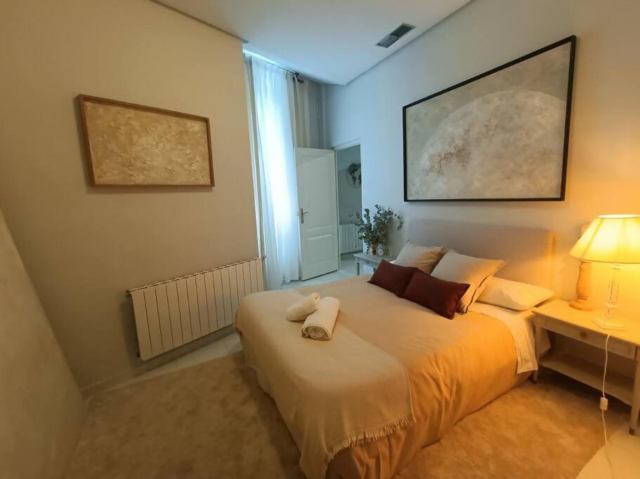 Caces Casa Aguila Casco Antiguo Patio Privado 아파트 외부 사진
