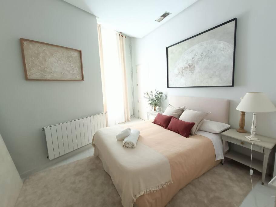 Caces Casa Aguila Casco Antiguo Patio Privado 아파트 외부 사진